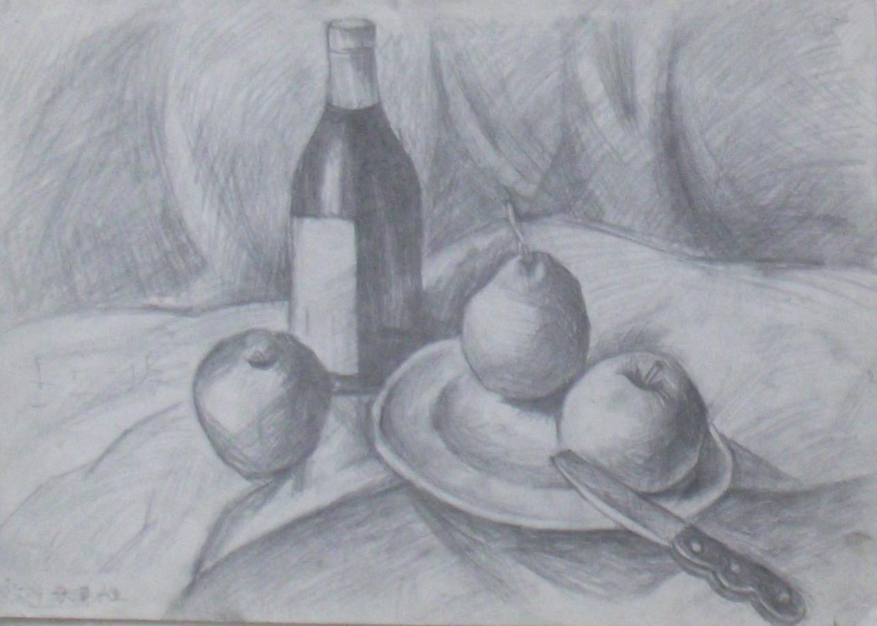 酒瓶、苹果、盘子和小刀静物组合 张世瑶画