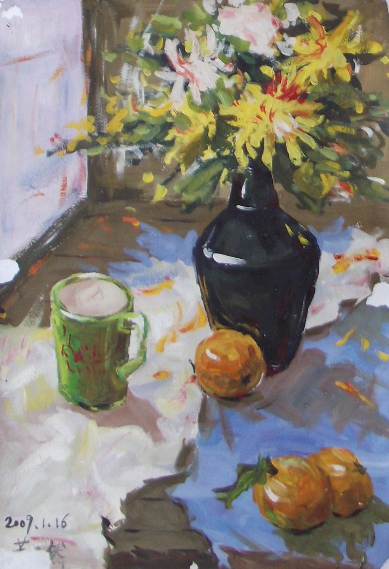 插满花的花瓶、苹果和茶杯等水粉静物 苏天然画