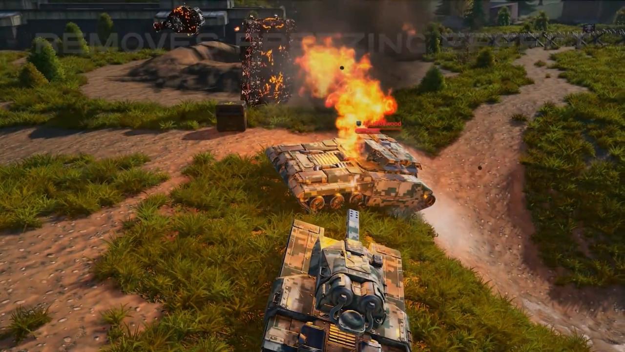 Unity新版3D坦克炮塔的火焰炮正在给队友猛犸象解冻