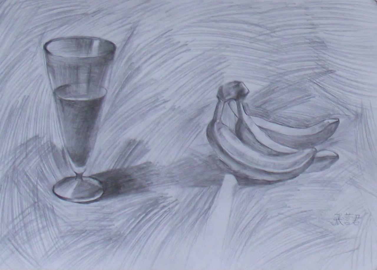 酒杯和香蕉静物素描 张营君画