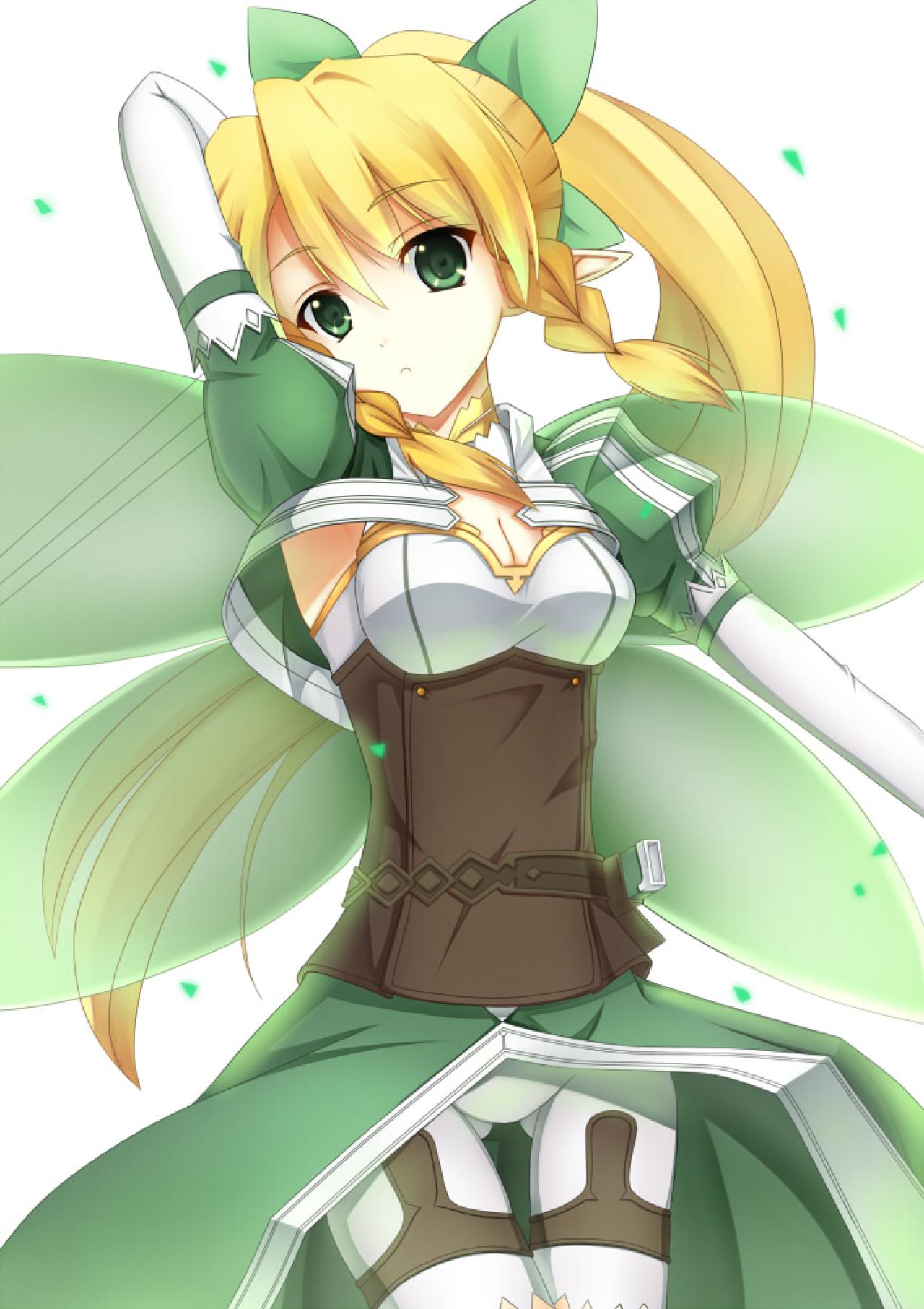 刀剑神域的女主角桐谷直叶穿着绿色蝴蝶结剑服
