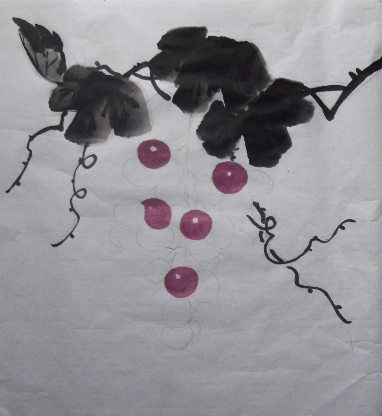 第四步，勾叶茎，画前面的葡萄