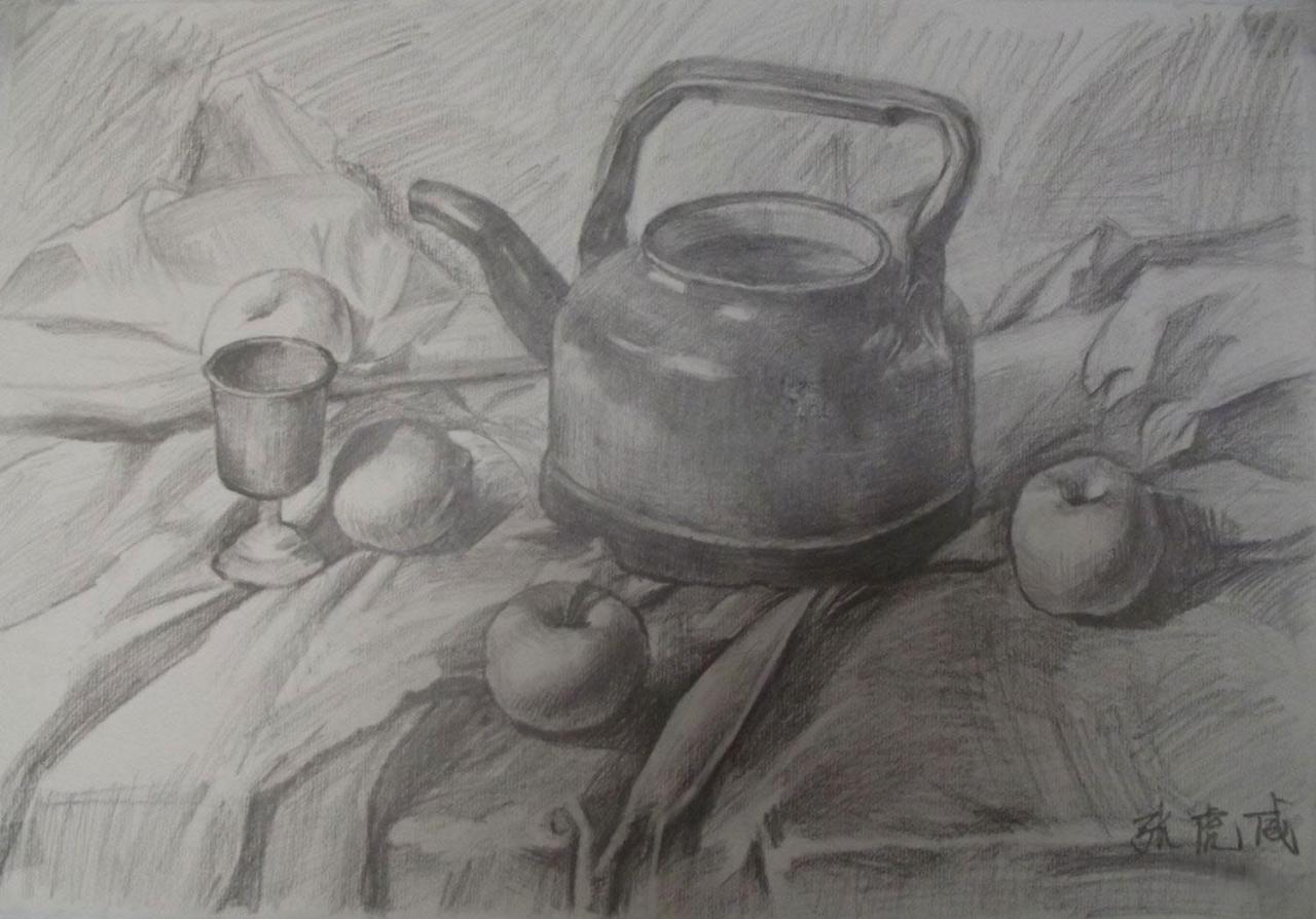 水壶、苹果、杯子 静物素描 张虎威画