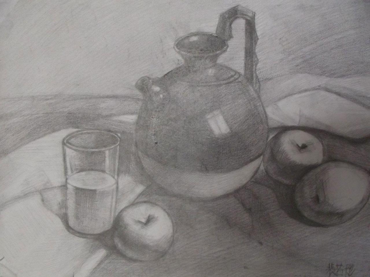 陶罐、苹果、玻璃杯 静物素描 裴若彤画